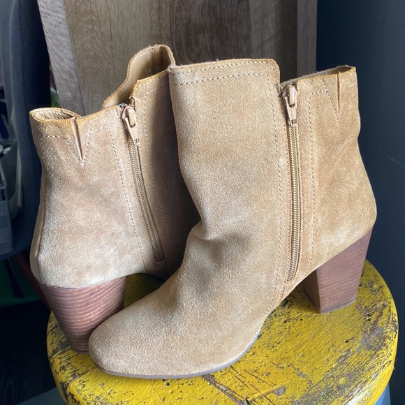 Hush puppies 9.5 Daisee Billie camel suede zip side boots - Picture 10 of 16